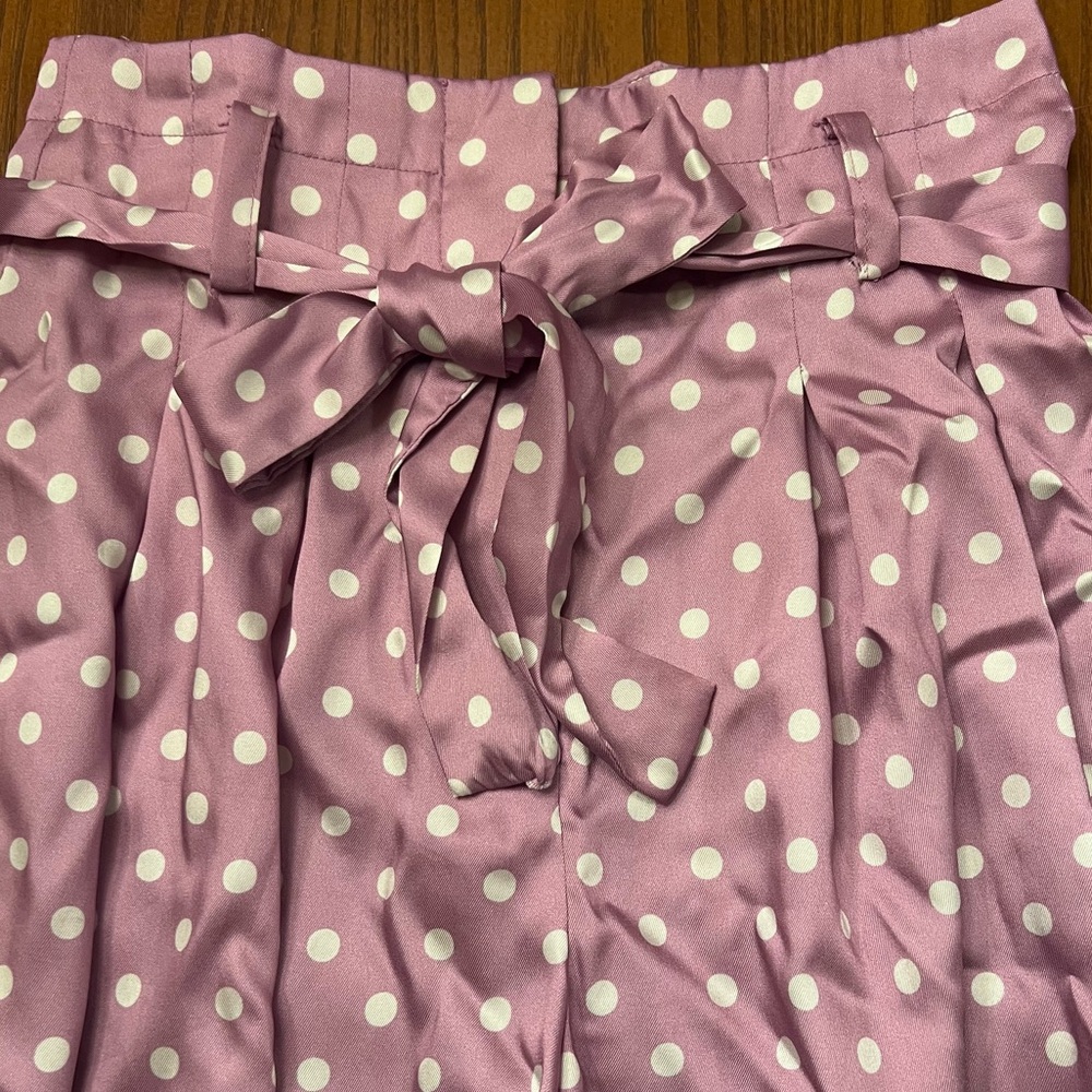 ZARA Lilac & White Polka Dot High Waisted Flowy Satin Belted Paperbag Shorts XS - Picture 9 of 16